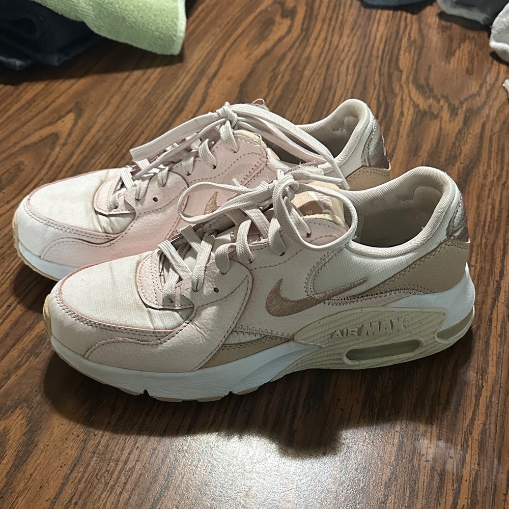 Nike Air Max Beige and Pink Sneakers